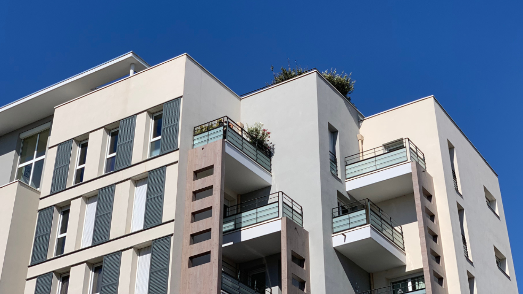 Réduisez le coût de votre assurance de crédit immobilier en Suisse (Genève, Vaud, Neuchâtel, Jura) et en France voisine (Pays de Gex, Doubs, Savoie, Haute-Savoie) avec Prométhée Conseil.